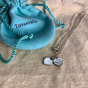 Tiffany & CO. Mini Double 💕Heart Tag Pendant